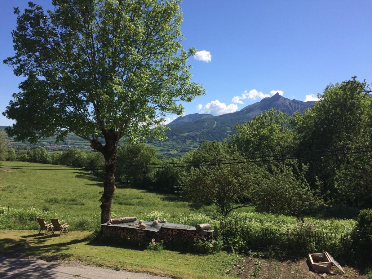 B&B Maisonnel Saint-Bonnet-en-Champsaur Exteriör bild