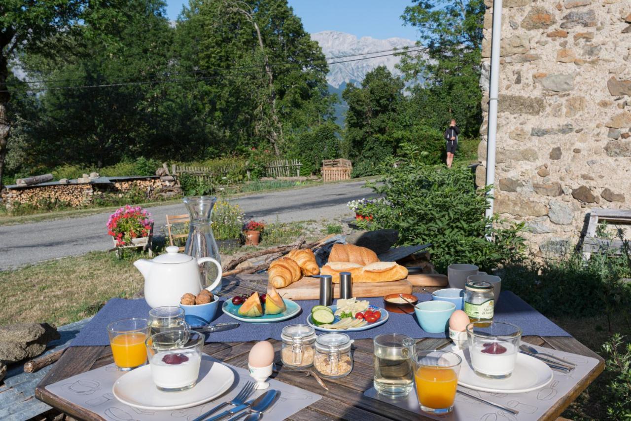 B&B Maisonnel Saint-Bonnet-en-Champsaur Exteriör bild